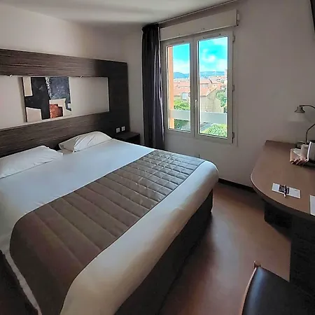 فندق Cevenol 3*